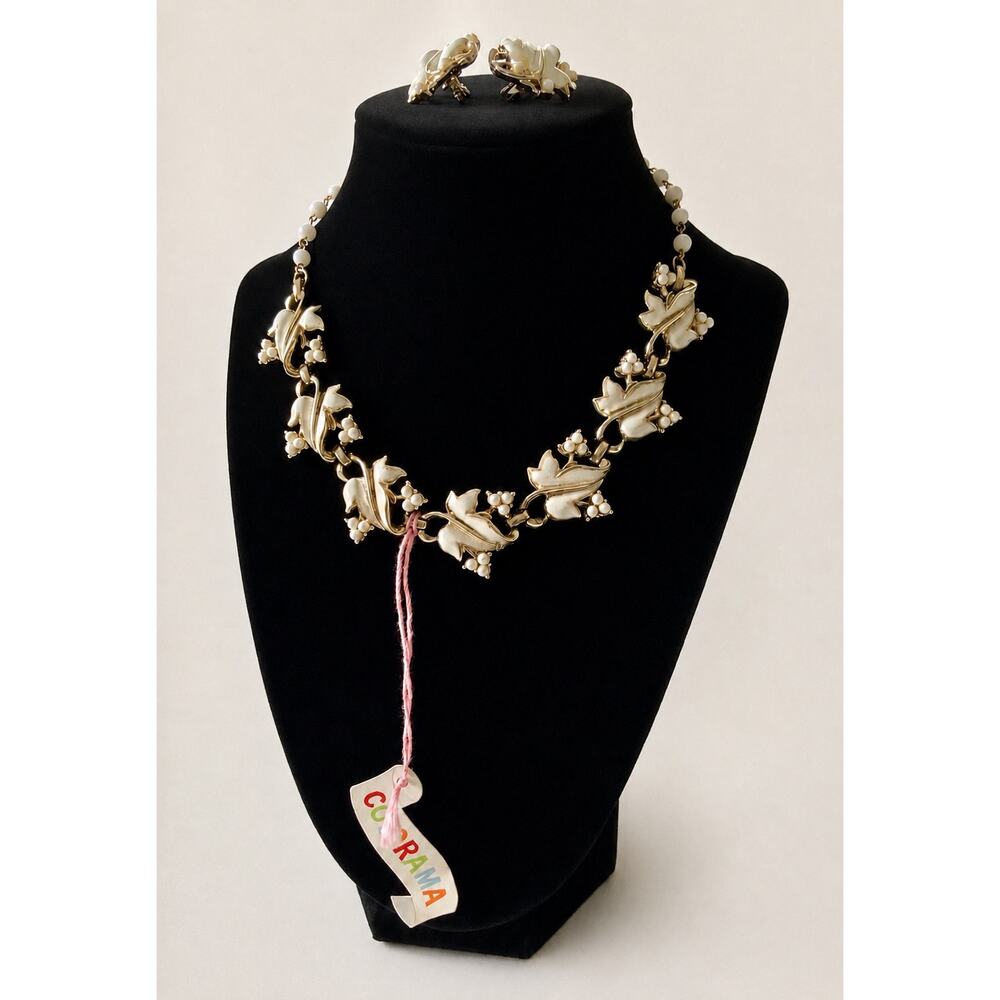 Vintage Coro Corocraft Demi Parure Ivory Enamel Leaf Necklace Clip Earrings NOS